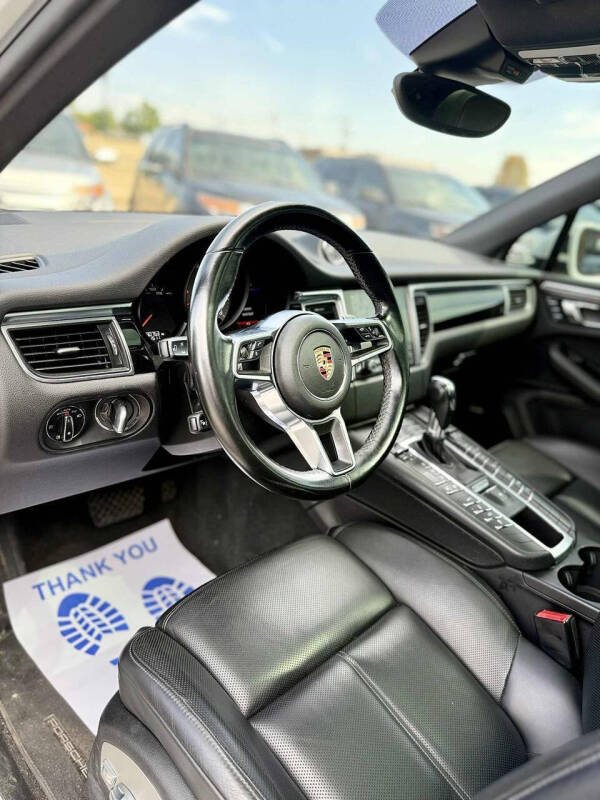 2018 Porsche Macan S