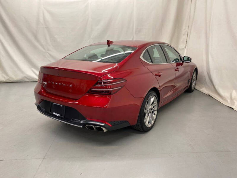 2022 Genesis G70