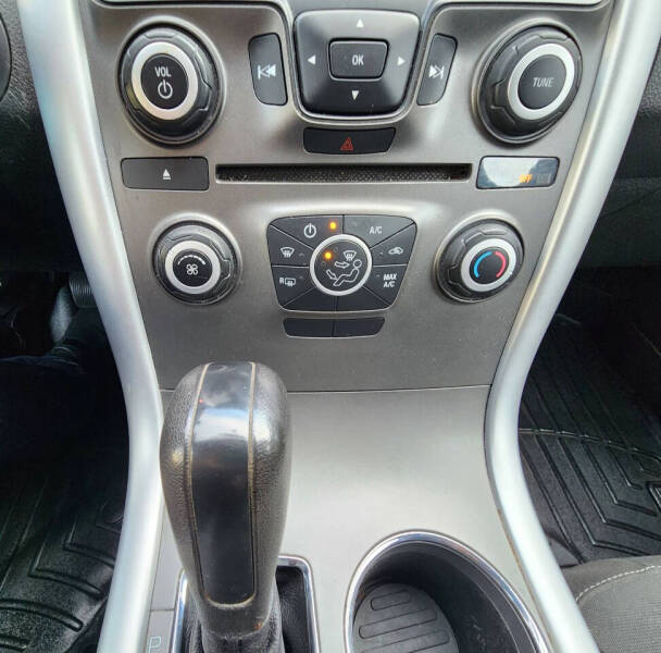 2011 Ford Edge SE