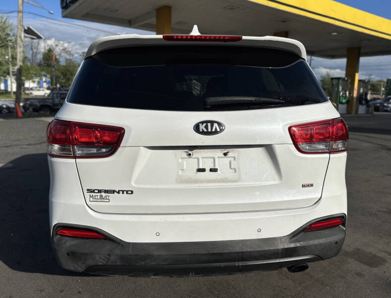 2018 Kia Sorento LX