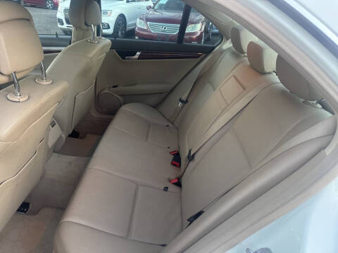 2011 Mercedes-Benz C-Class