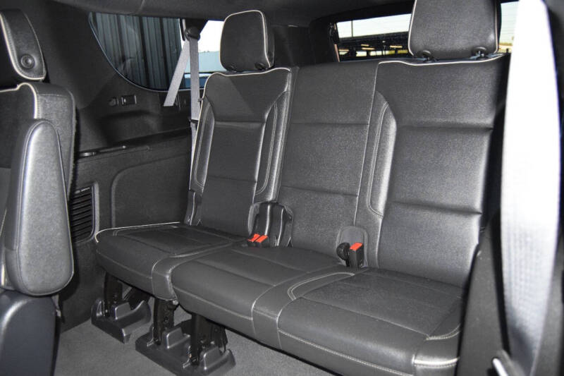 2022 GMC Yukon XL SLT