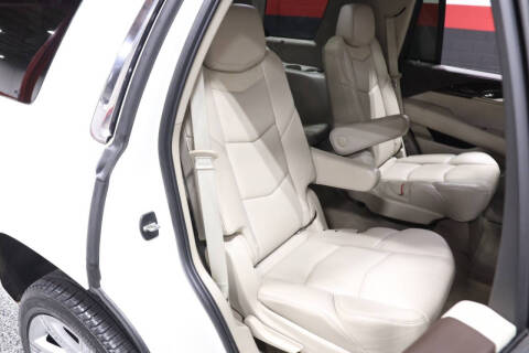 2015 Cadillac Escalade Luxury