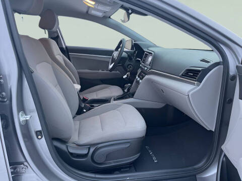 2020 Hyundai Elantra