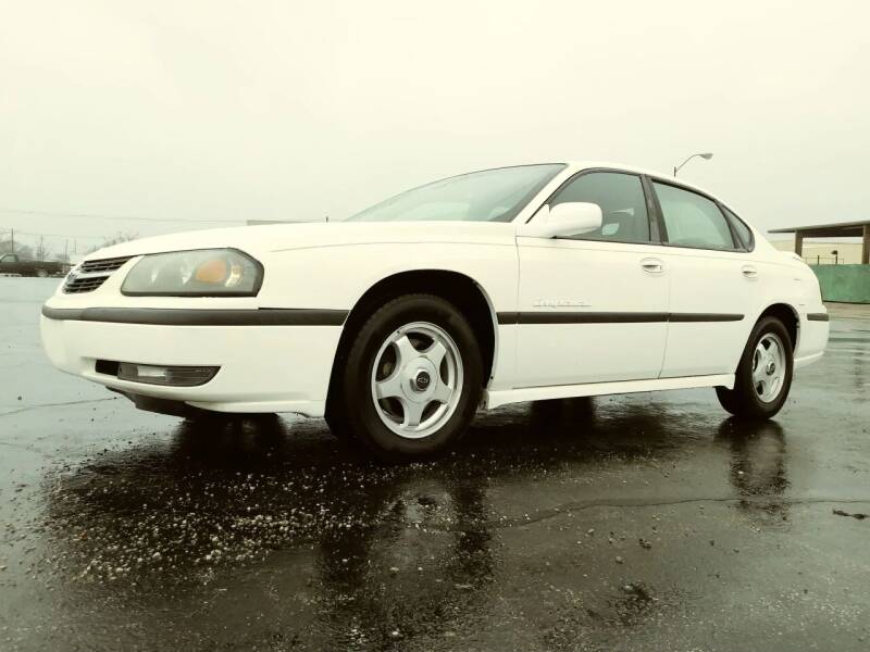 2001 Chevrolet Impala for sale at eAutoTrade in Evansville IN