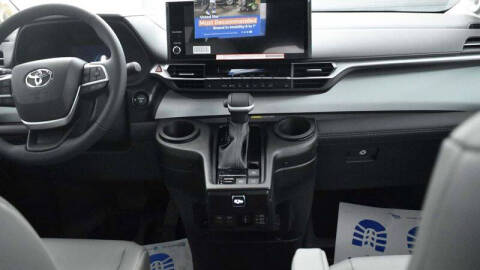 2025 Toyota Sienna