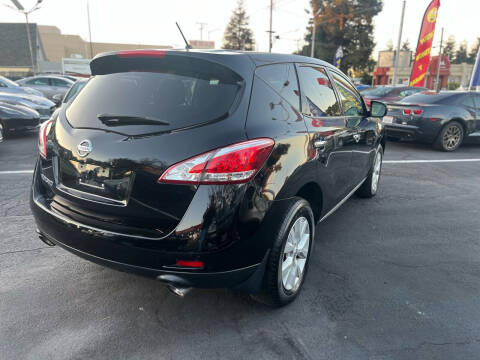 2012 Nissan Murano LE