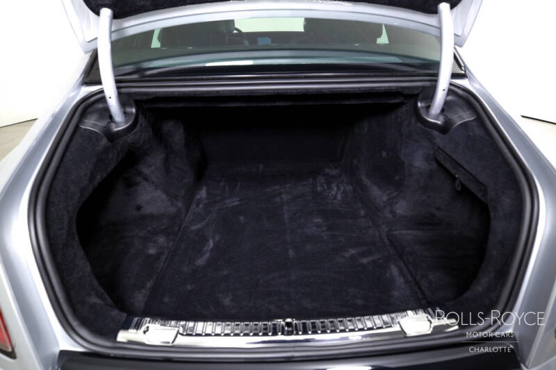 2024 Rolls-Royce Phantom