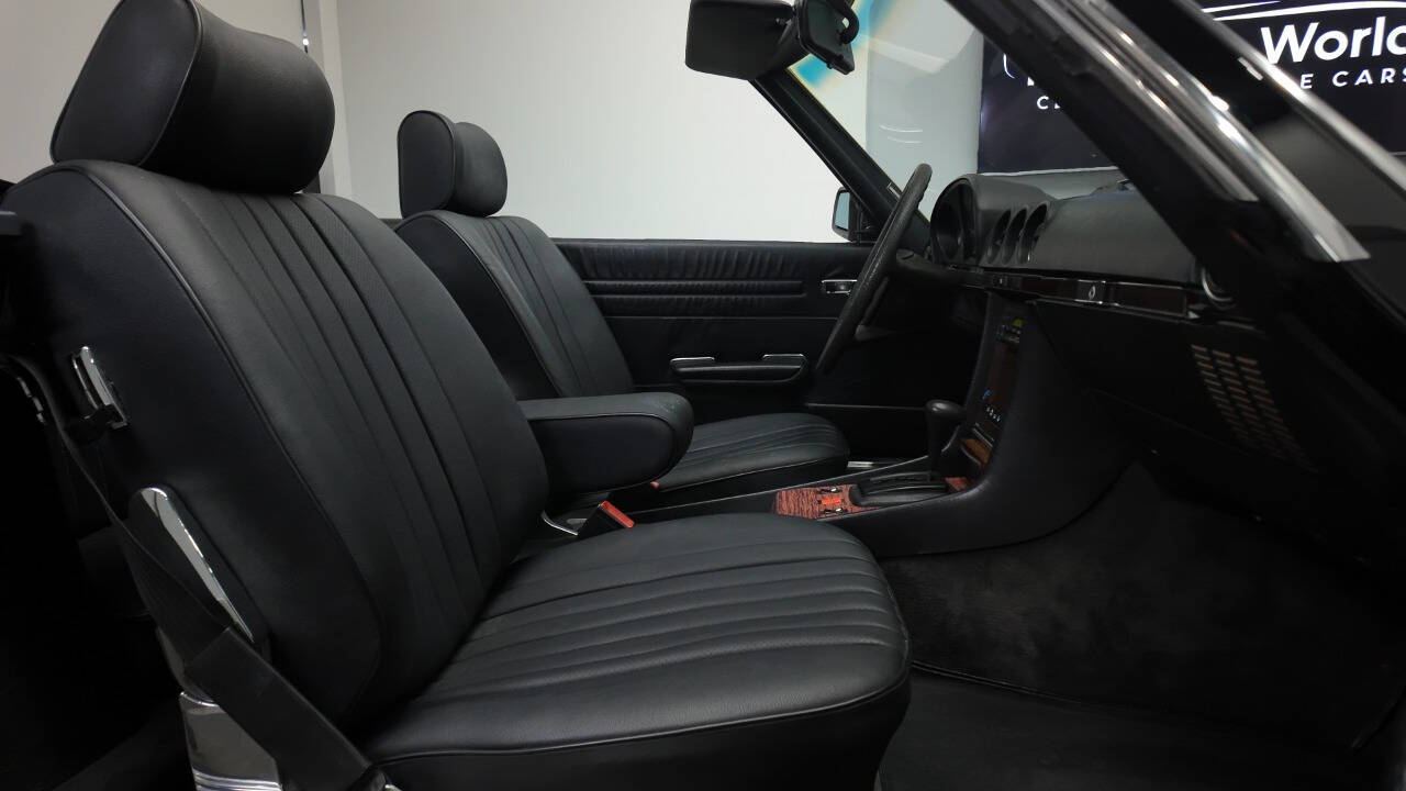 1982 Mercedes-Benz 380-Class 54