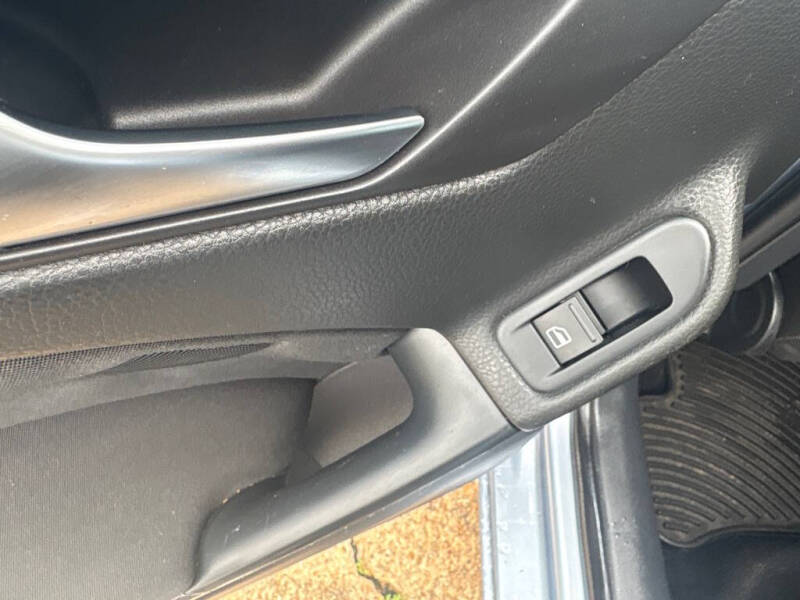 2011 Volkswagen Golf 2.5L