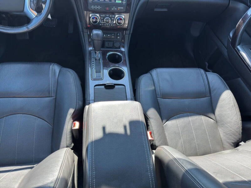 2017 Chevrolet Traverse Premier