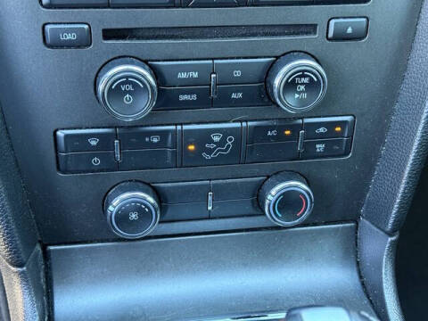 2014 Ford Mustang V6