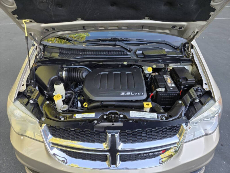 2012 Dodge Grand Caravan SXT