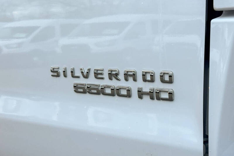2024 Chevrolet Silverado 5500HD