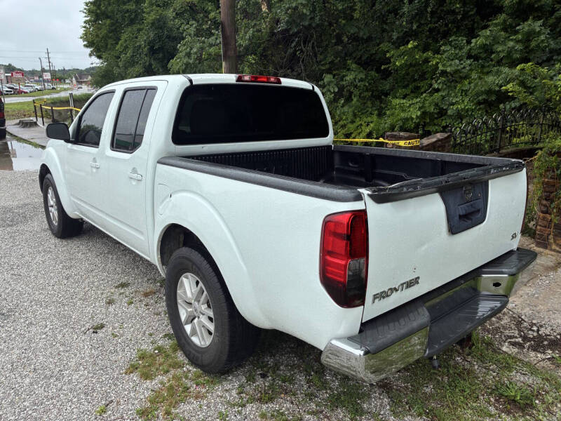 2017 Nissan Frontier SV
