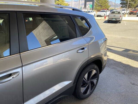 2026 Volkswagen Taos SE 4Motion