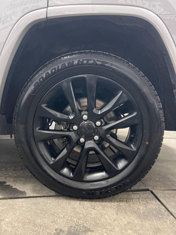 2020 Jeep Grand Cherokee Altitude