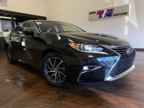 2017 Lexus ES 350 for sale at Driveline LLC in Jacksonville FL