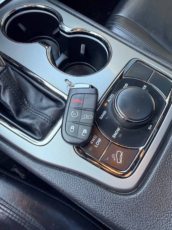 2020 Jeep Grand Cherokee Limited X