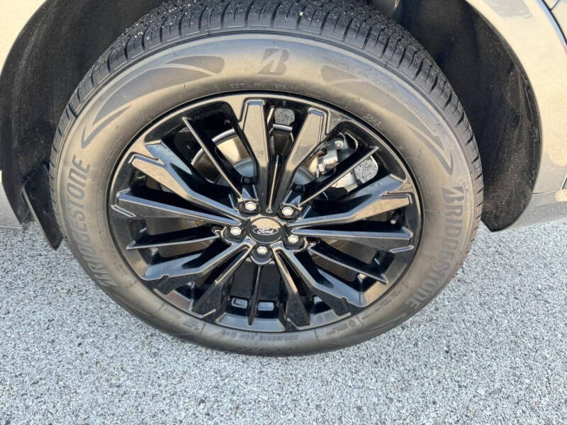 2023 Ford Escape ST-Line Elite