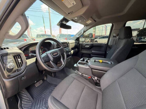 2025 GMC Sierra 1500 Pro