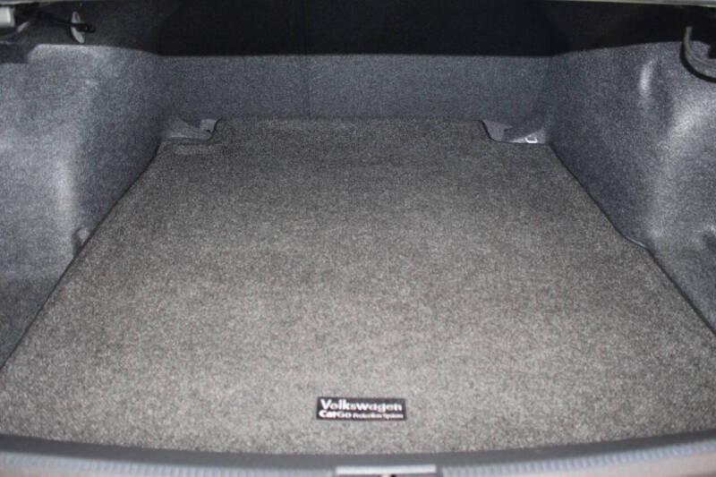 2021 Volkswagen Passat SE