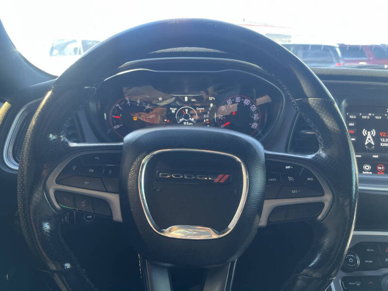 2019 Dodge Challenger SXT