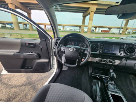 2023 Toyota Tacoma SR