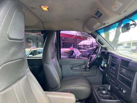 2020 Chevrolet Express LS 3500