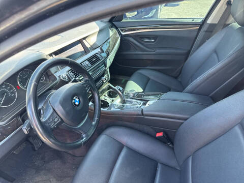 2016 BMW 5 Series 528i xDrive