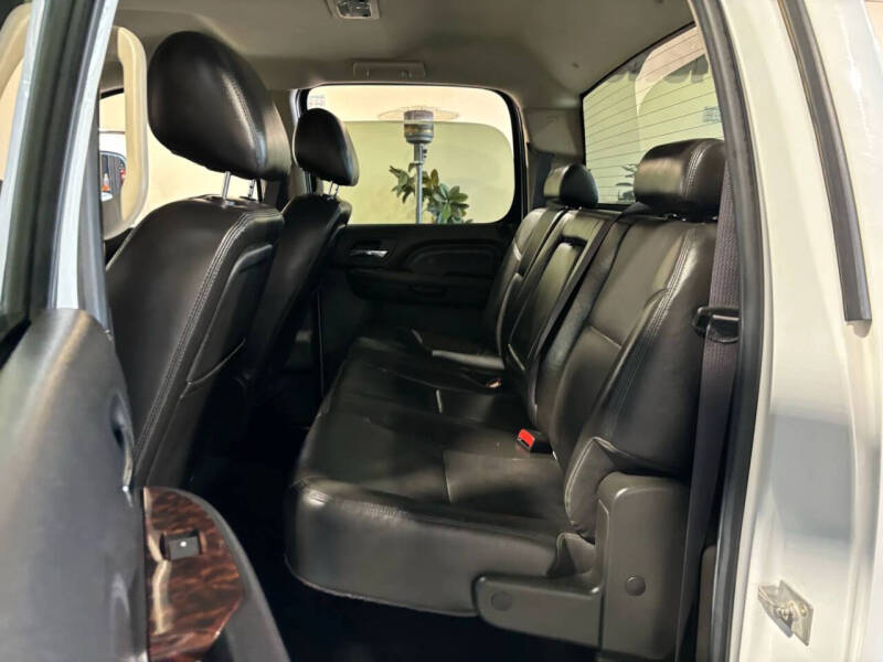 2011 GMC Sierra 3500HD