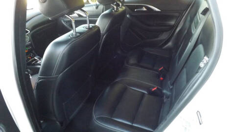 2018 Infiniti QX30 Premium