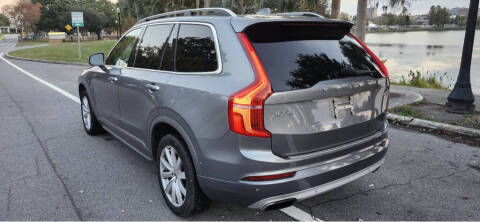 2016 Volvo XC90 T6 Momentum