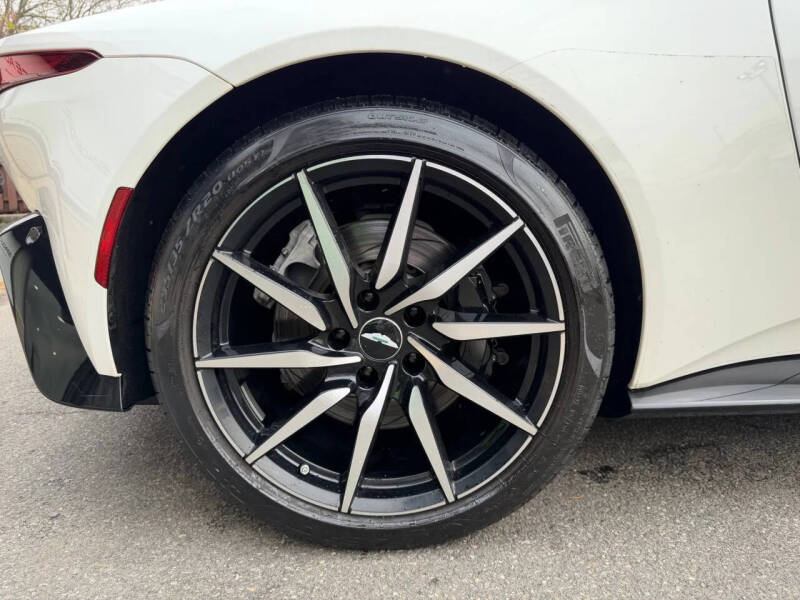 2019 Aston Martin Vantage