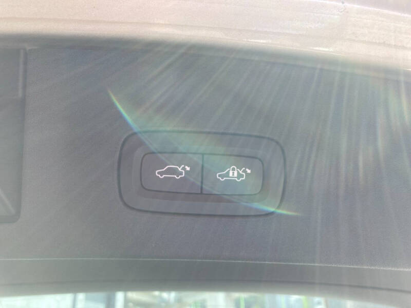 2025 Chevrolet Equinox EV LT 2