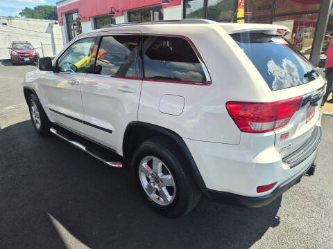 2012 Jeep Grand Cherokee Laredo