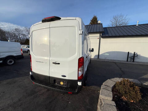 2023 Ford Transit 250