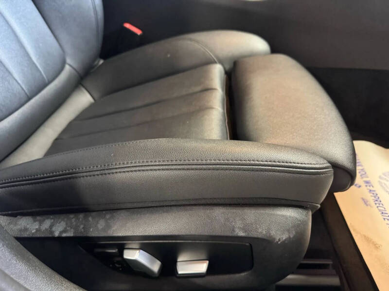 2018 BMW 5 Series 530i