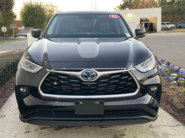 2023 Toyota Highlander Hybrid Limited