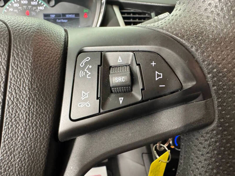 2022 Chevrolet Trax LS