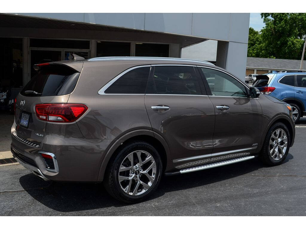 2019 Kia Sorento for sale at EARL DUFF PRE-OWNED CENTER in Harriman, TN