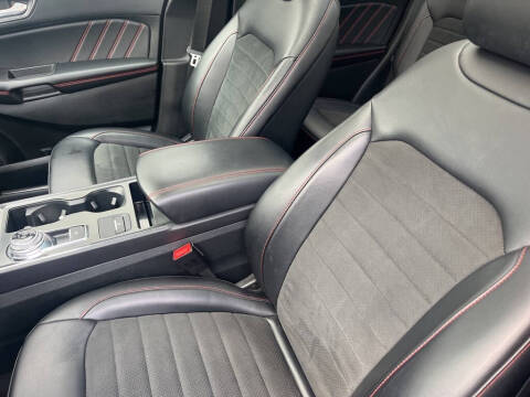 2022 Ford Edge ST-Line