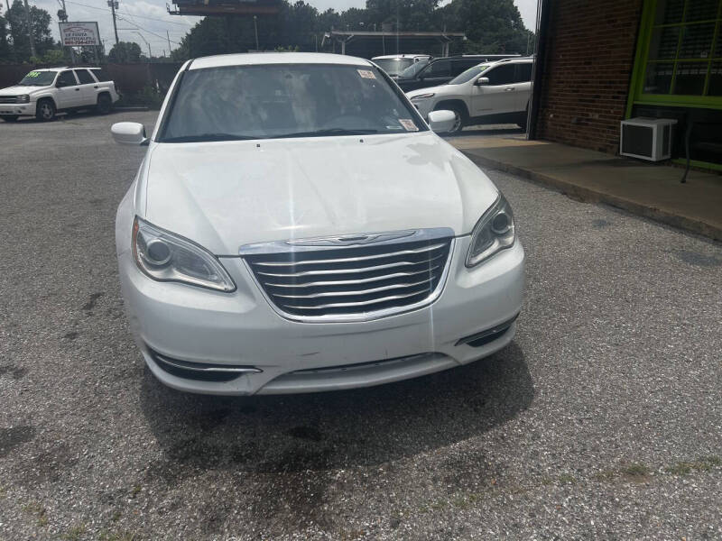 2014 Chrysler 200 LX