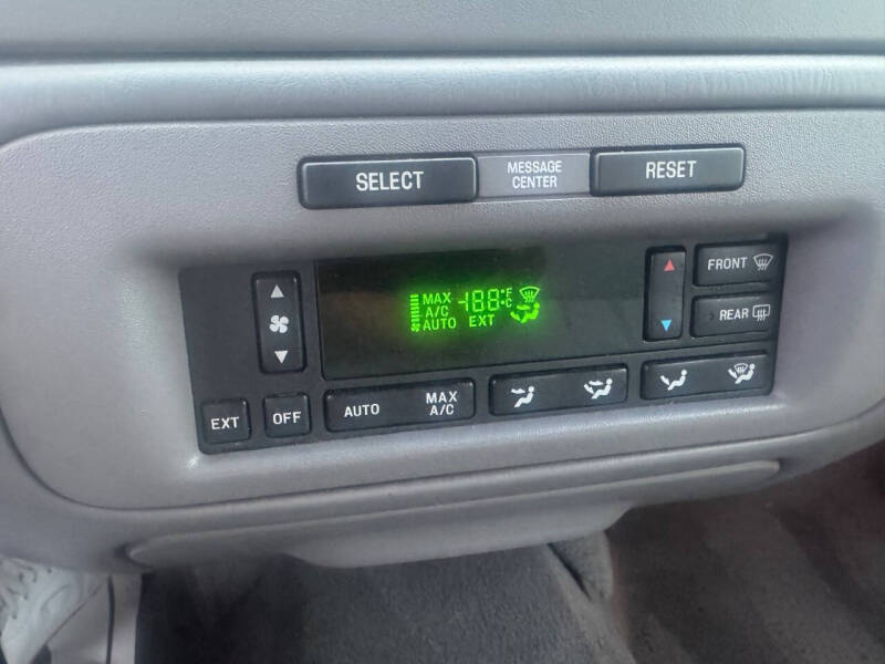 1998 Lincoln Town Car Executive