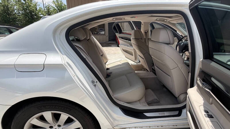 2009 BMW 7 Series 750Li