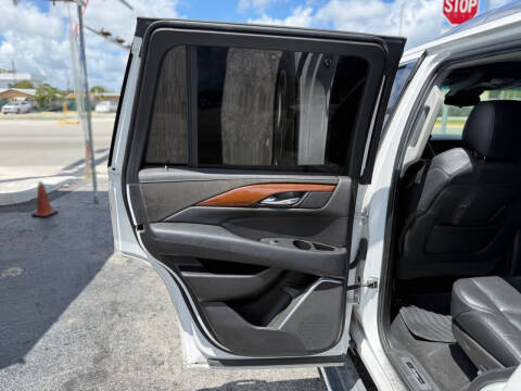 2018 Cadillac Escalade Premium Luxury