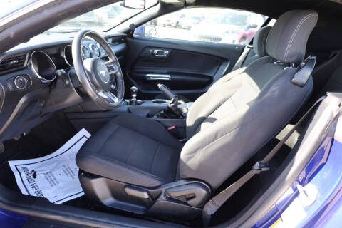 2015 Ford Mustang V6