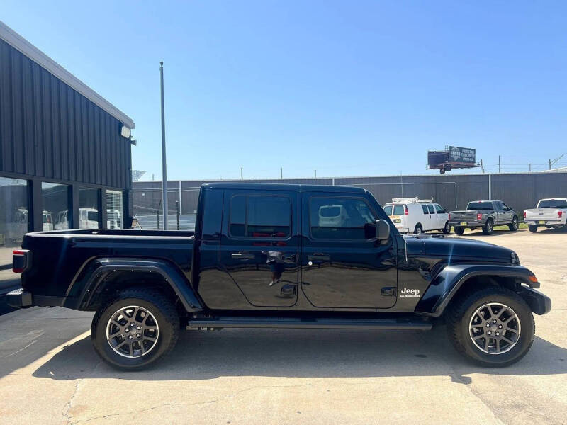 2021 Jeep Gladiator Overland