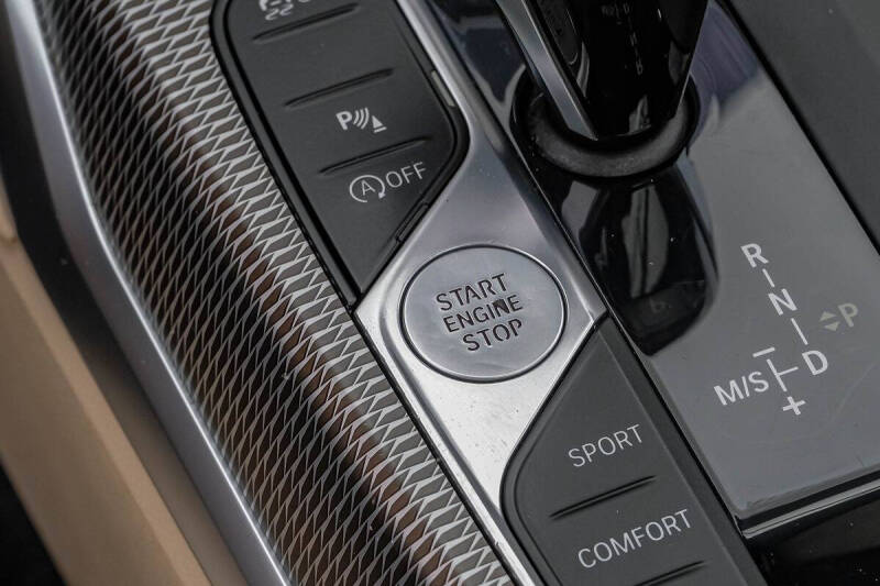 2019 BMW 3 Series 330i