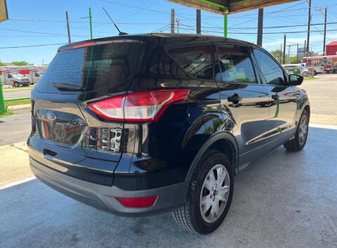 2016 Ford Escape S